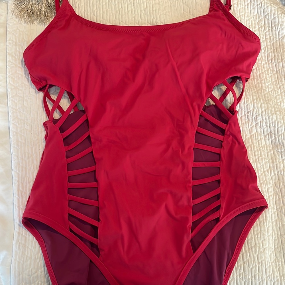 One piece bathing suit